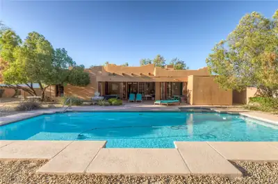 9395 Helena Avenue, Las Vegas, NV 89129 