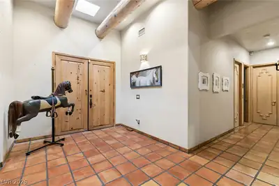9395 Helena Avenue, Las Vegas, NV 89129 
