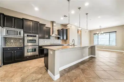 2501 Luberon Drive Kitchen