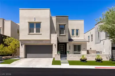 767 Glowing Horizon Street, Henderson