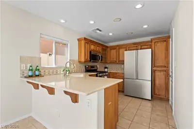 6521 Alfalfa Ridge Avenue, Las Vegas, NV 89141 Kitchen