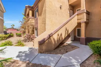 6164 Pine Villa Avenue 103, Las Vegas