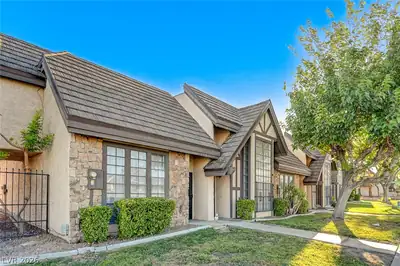 6518 Ironbark Lane, Las Vegas