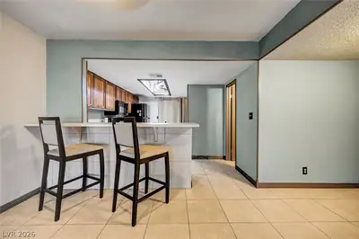 6518 Ironbark Lane Dining Area