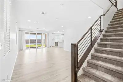 10552 Jade Walk Street Living Room
