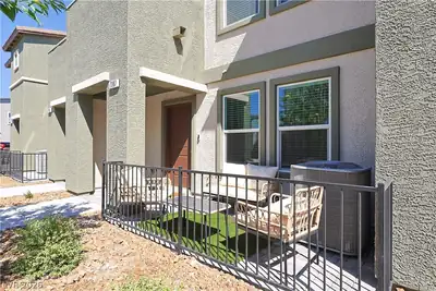 7387 Lara Brook Street, North Las Vegas, NV 89084 Patio