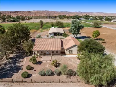 2265 Mateuse Street, Logandale