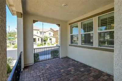 2983 Duverney Avenue Patio