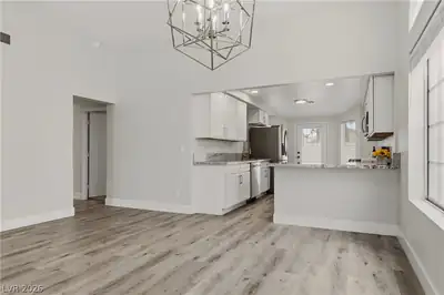 903 Derringer Lane Dining Area