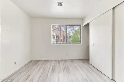 5042 South Rainbow Boulevard 101 Bedroom