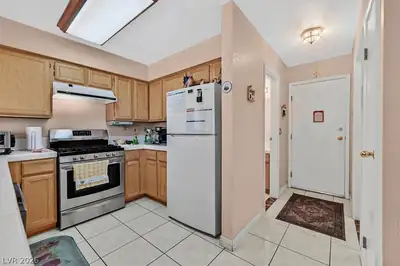 2721 Brienza Way Kitchen