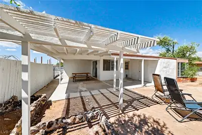 1211 Paiute Drive Patio