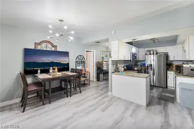 321 North West Princeton Street N/A Dining Area