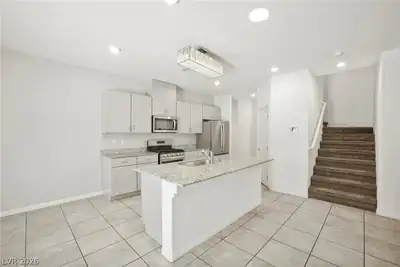9161 Rolling Sky Drive, Las Vegas, NV 89178 Kitchen