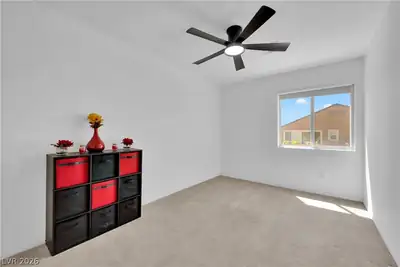 205 Gemstone Hill Avenue Bedroom