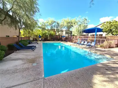 7563 Swan Cove Court Pool
