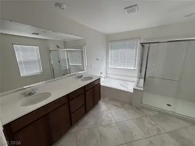 6931 Elysian Valley Avenue Primary Bathroom