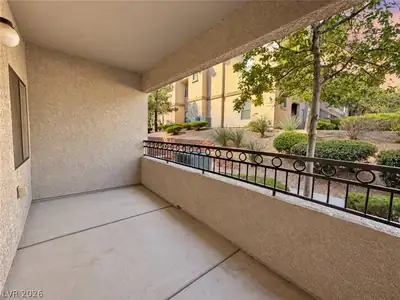 8250 North Grand Canyon Drive 1090 Patio