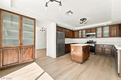 1661 Starlight Canyon Avenue Kitchen