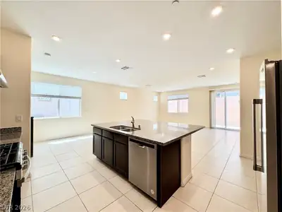 6088 Castle Gardens Avenue Kitchen