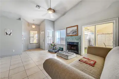 100 Underhill Court Living Room