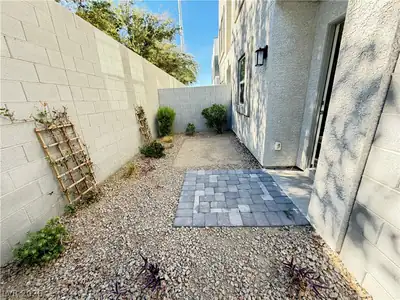 541 Bellum Drive 1066 Yard