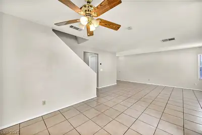 1517 Bellglen Drive Dining Area