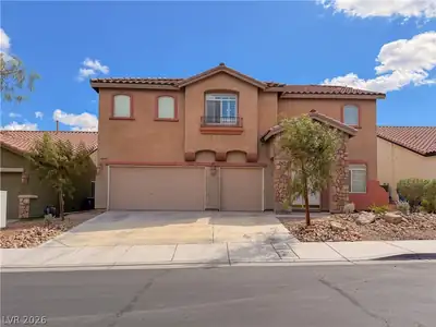 1056 Golden Splendor Court Henderson, NV 89002