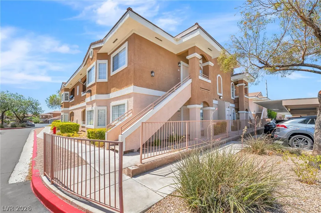 830 Carnegie Street 1622