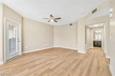 830 Carnegie Street 1622 Bedroom