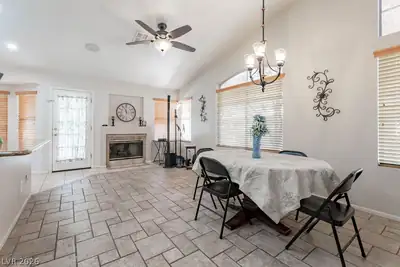 1341 Maplegrove Circle Dining Area