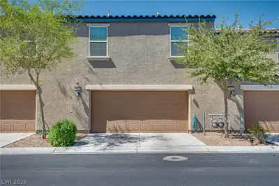 4611 Dover Straight Street, Las Vegas, NV 89115 Front of Structure