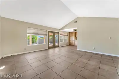 5206 Brentmead Drive, Las Vegas, NV 89120 Living Room