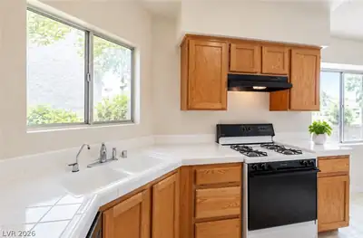 9416 Hershey Lane Kitchen