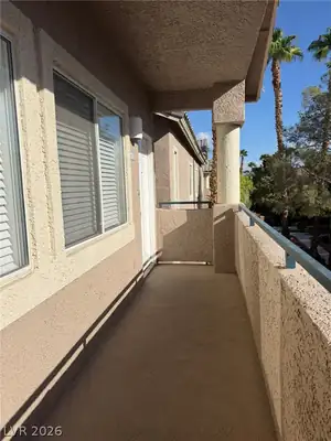 2000 Jasper Bluff Street 203 Balcony