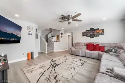 1284 Prairie View Drive Living Room