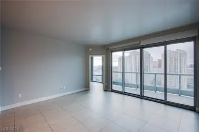 222 Karen Avenue 2604 Living Room