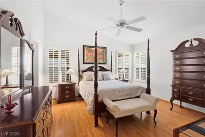 5 Barton Spring Circle Bedroom