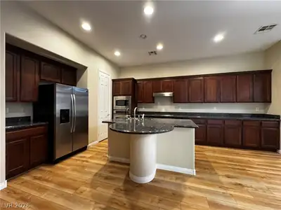 1913 Cape Cod Landing Drive Kitchen