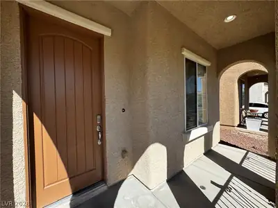 1913 Cape Cod Landing Drive Entry