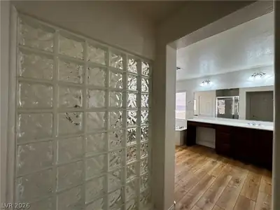 1913 Cape Cod Landing Drive Primary Bathroom