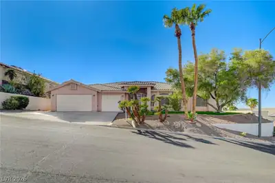 1112 Boletus Drive, Henderson, NV 89011 Front of Structure