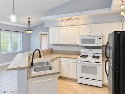 1530 Dallas Terrace 0 Kitchen