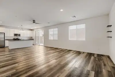 291 Mount Barcroft Drive Living Room