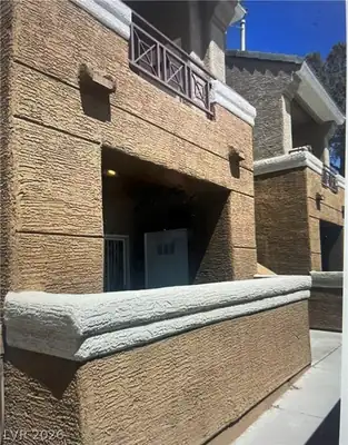 8070 West Russell Road 1092 Front of Structure