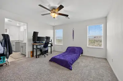 392 Larksong Avenue, Henderson, NV 89011 Bedroom