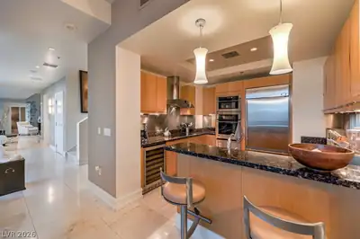 2700 Las Vegas Boulevard 4304 Kitchen