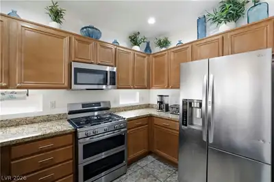 7568 Schuders Avenue, Las Vegas, NV 89178 Kitchen
