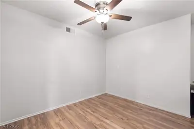 5389 West Braewood Avenue, Las Vegas, NV 89120 Bedroom