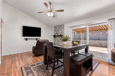 5389 West Braewood Avenue, Las Vegas, NV 89120 Dining Area